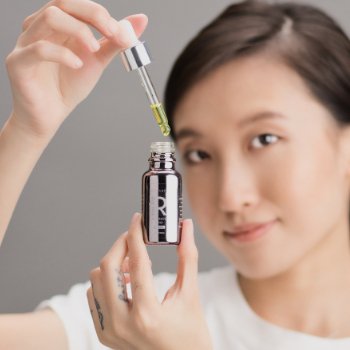 Retinol Starter Serum 0.5% - Hira Ali